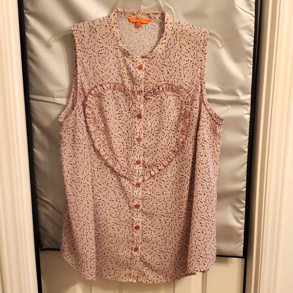 ModCloth Sweet & Smart Sleeveless Floral Heart Top